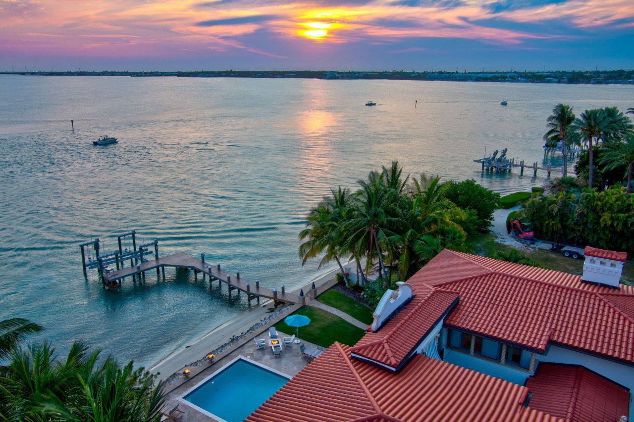 205 15th Circle, Key Colony, FL 33051 Photo