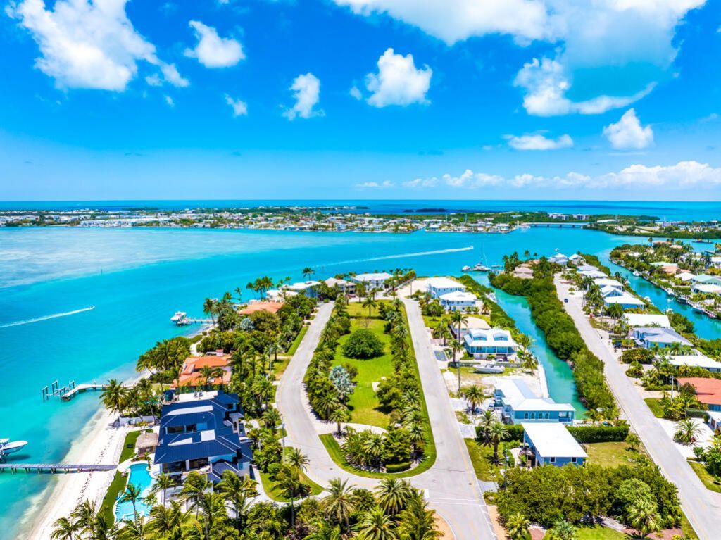 205 15th Circle, Key Colony, FL 33051 Photo