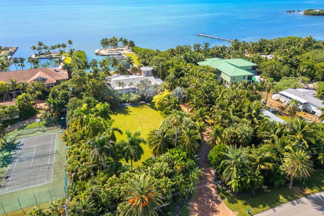 16750 Old State Road 4a, Sugarloaf, FL 33042 Photo