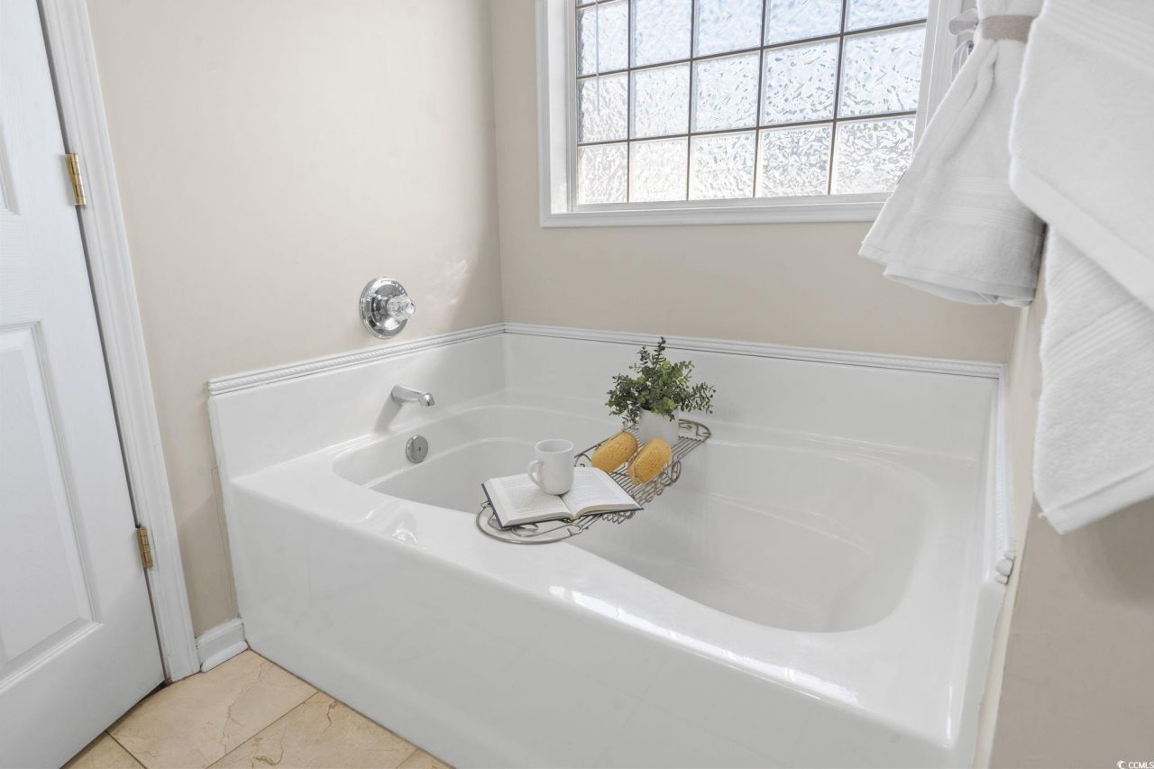 205 Atoll Dr. Photo 23