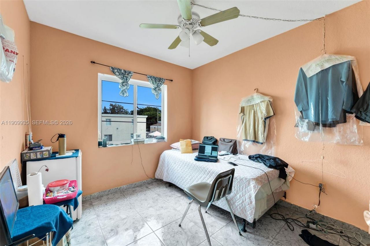 427 NW 84th Ter, Unit 427, Miami, FL 33150 Photo