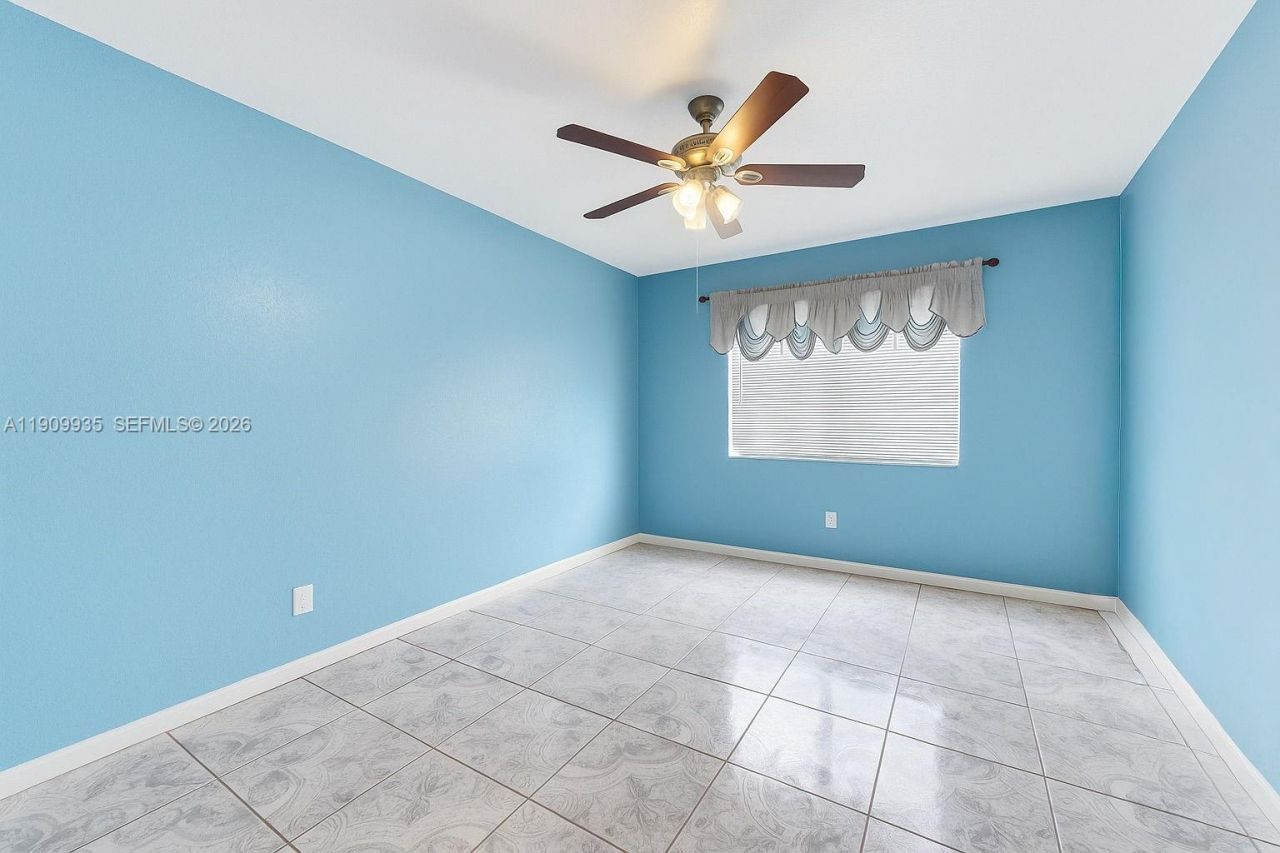 427 NW 84th Ter, Unit 427, Miami, FL 33150 Photo