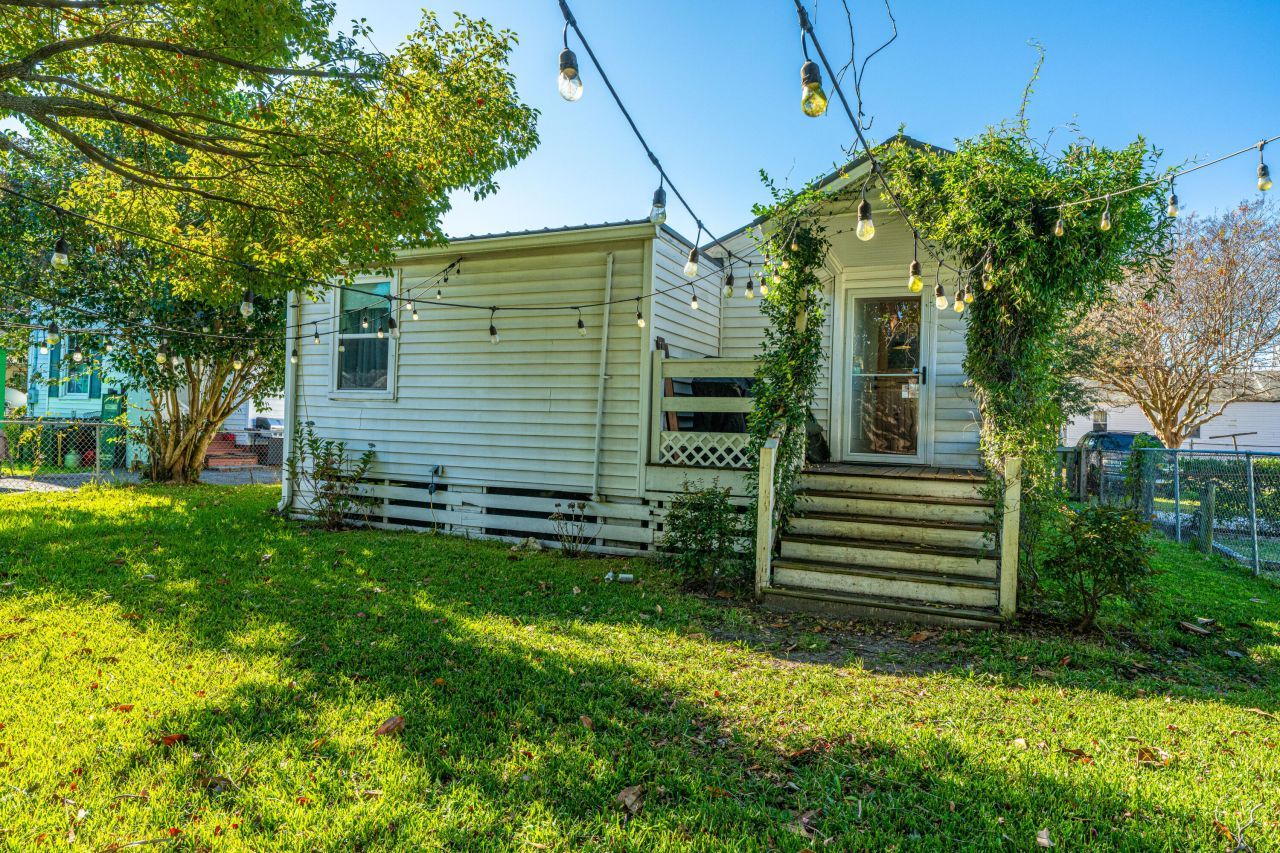 1328 Cottonwood Street Photo 23