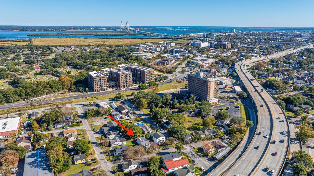 1328 Cottonwood Street Photo 29