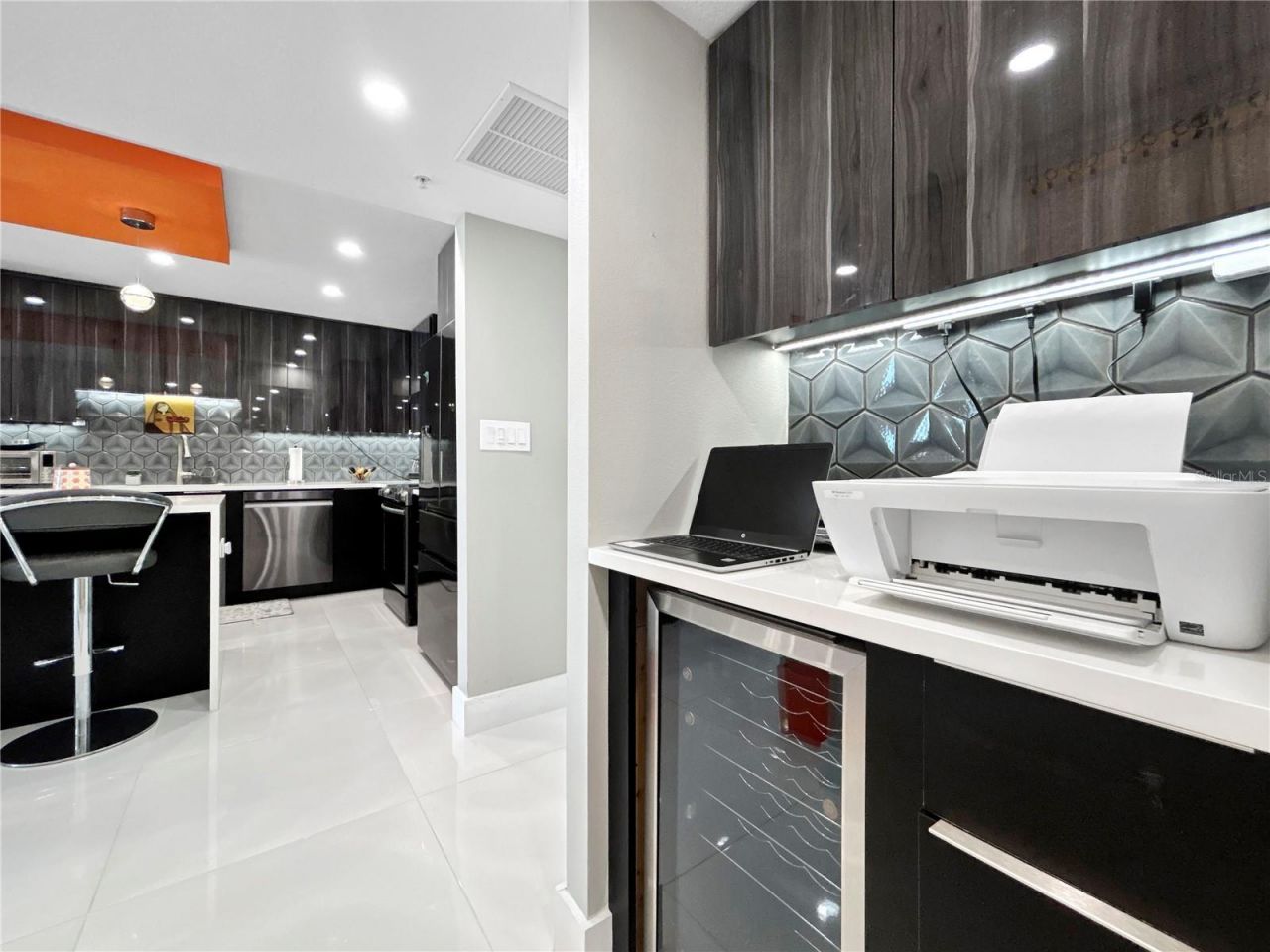 101 S Gulfstream Ave, Unit 9C, Sarasota, FL 34236 Photo