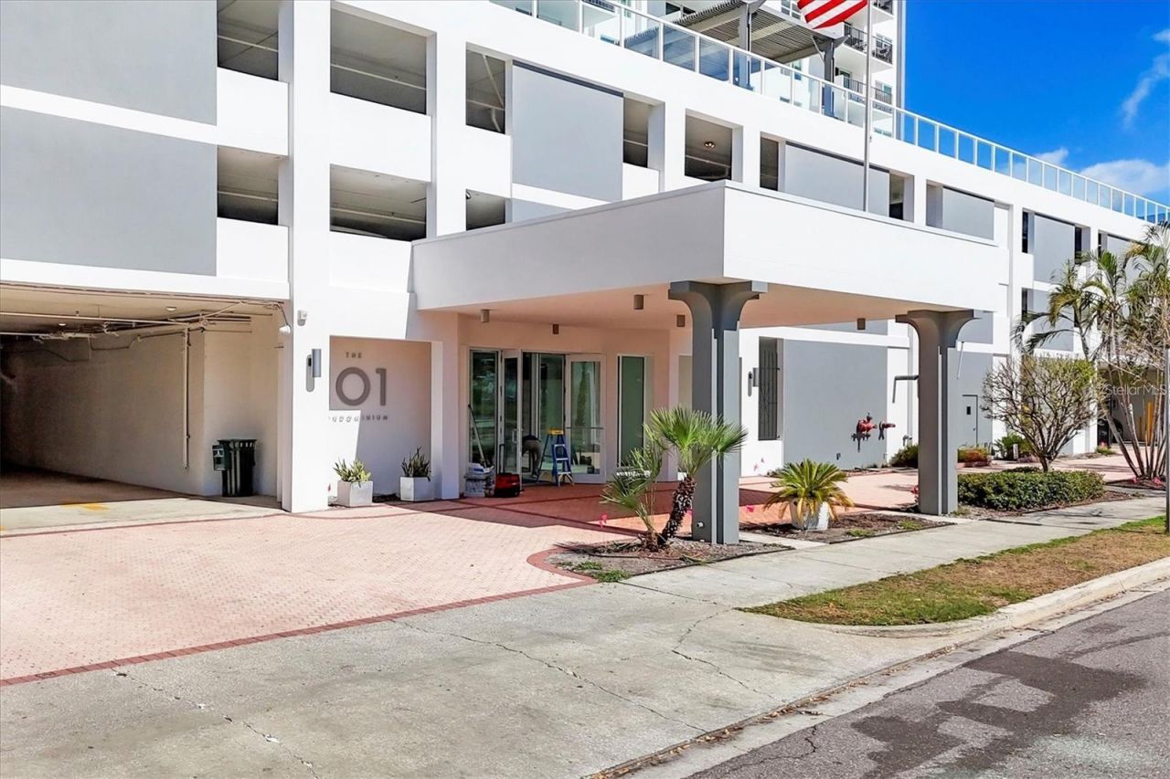 101 S Gulfstream Ave, Unit 9C, Sarasota, FL 34236 Photo