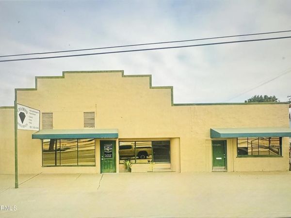 588 E Lerdo Highway, Shafter, CA 93263