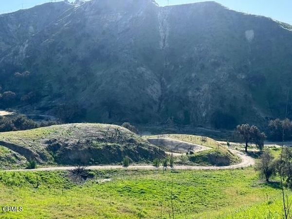 31029 Hasley Canyon Road, Castaic, CA 91384