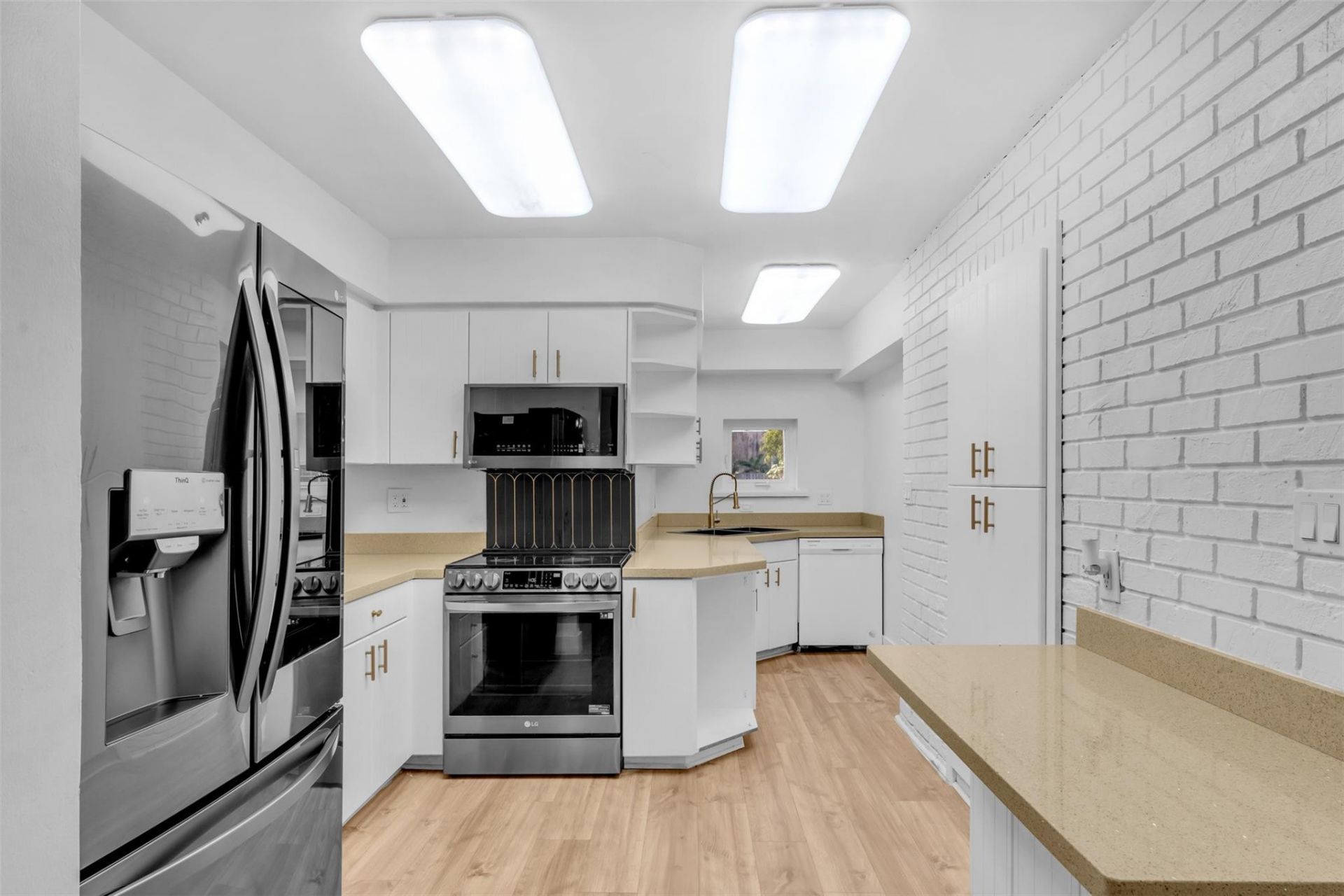 5181 SW 14th Street, Fort Lauderdale, FL 33317 Photo