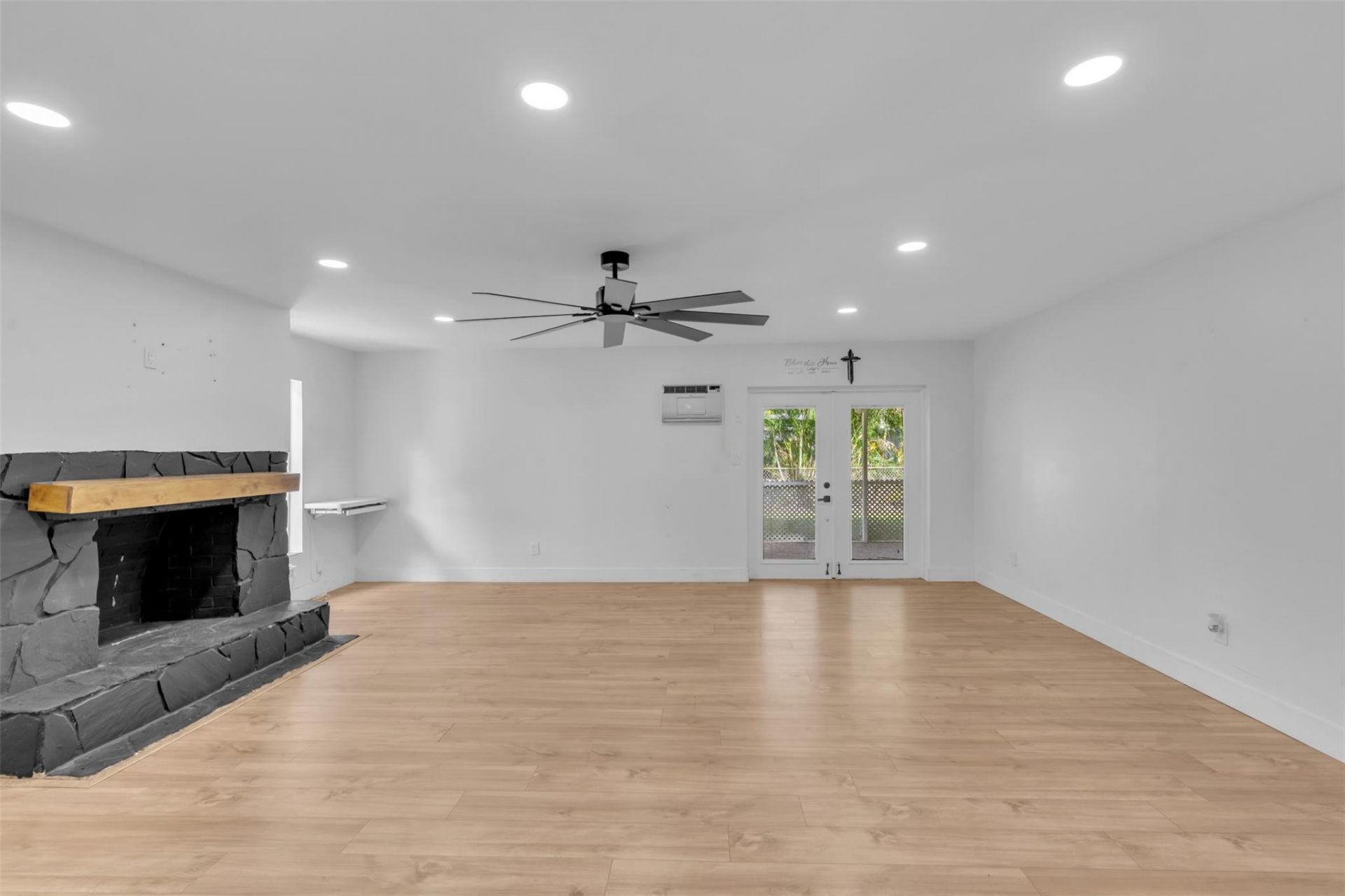 5181 SW 14th Street, Fort Lauderdale, FL 33317 Photo