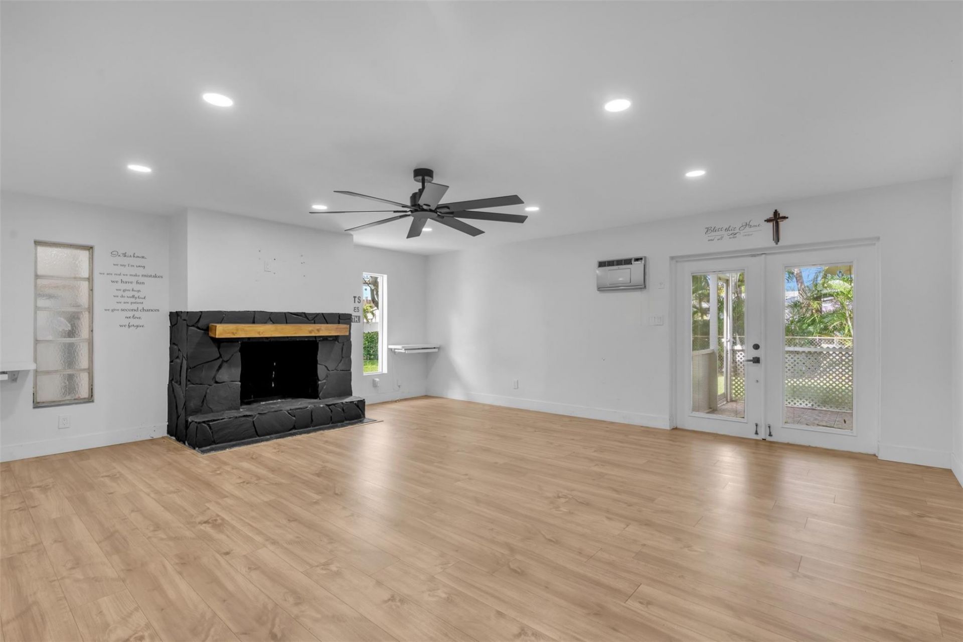 5181 SW 14th Street, Fort Lauderdale, FL 33317 Photo