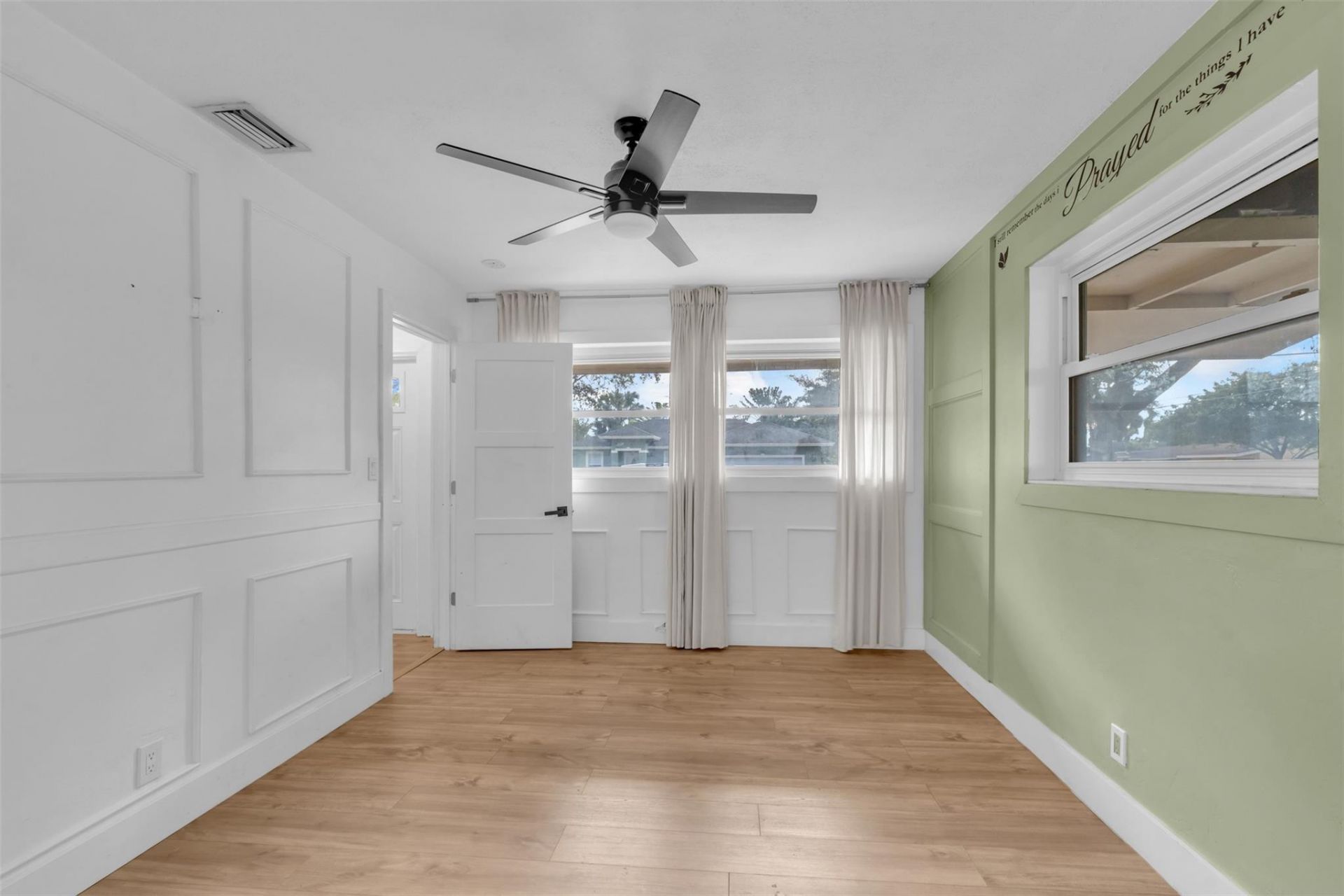 5181 SW 14th Street, Fort Lauderdale, FL 33317 Photo