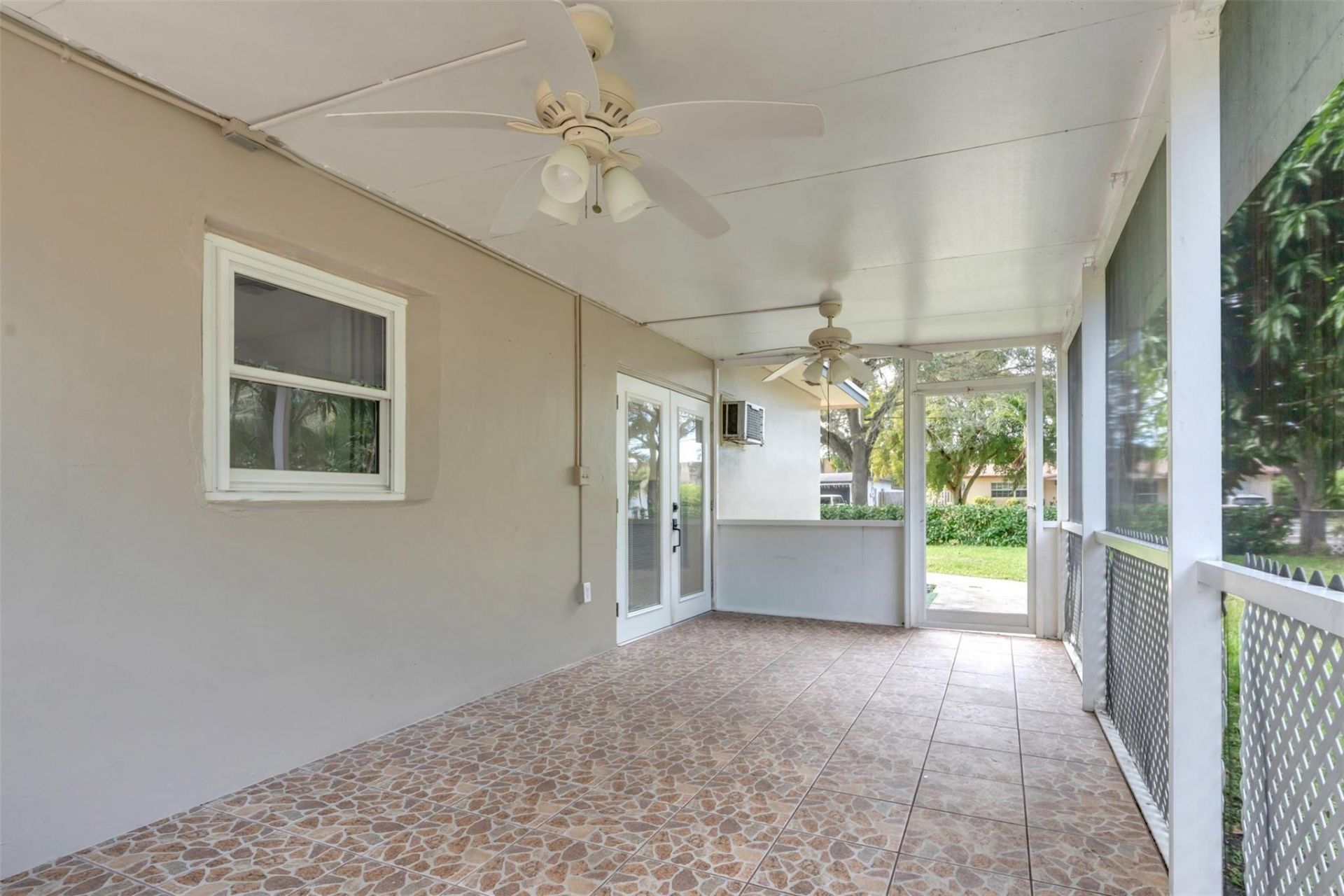 5181 SW 14th Street, Fort Lauderdale, FL 33317 Photo