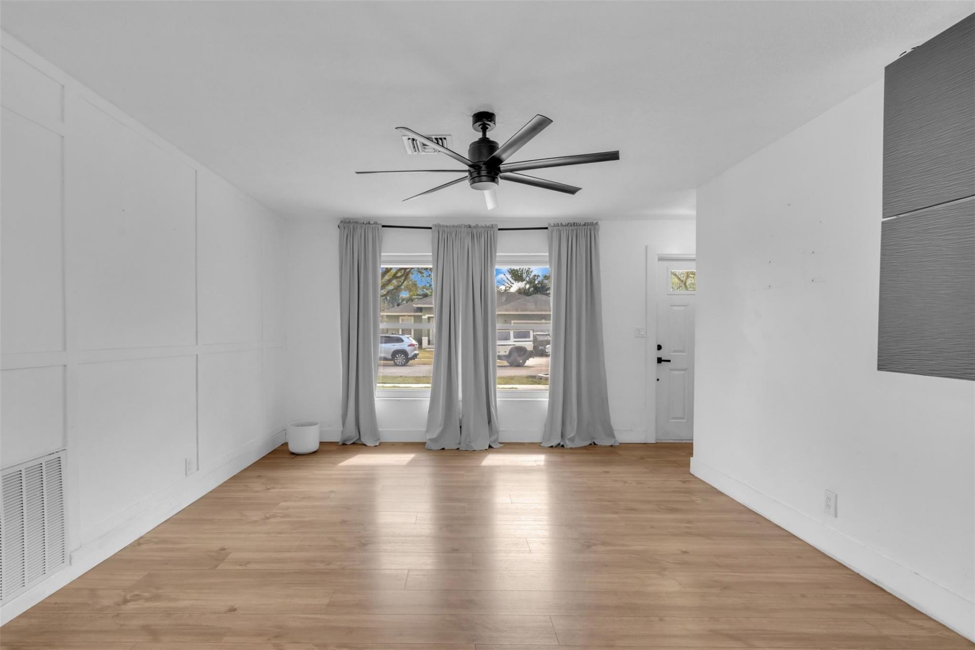 5181 SW 14th Street, Fort Lauderdale, FL 33317 Photo