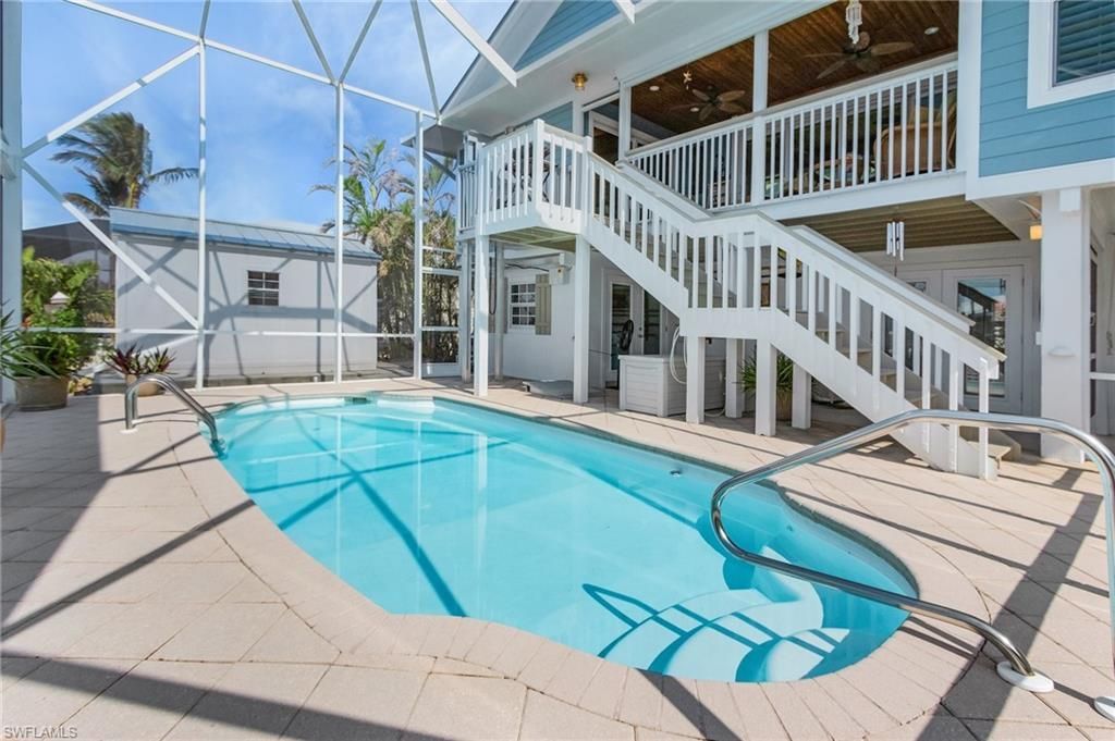 2357 Sapodilla Ln, Saint James City, FL 33956 Photo