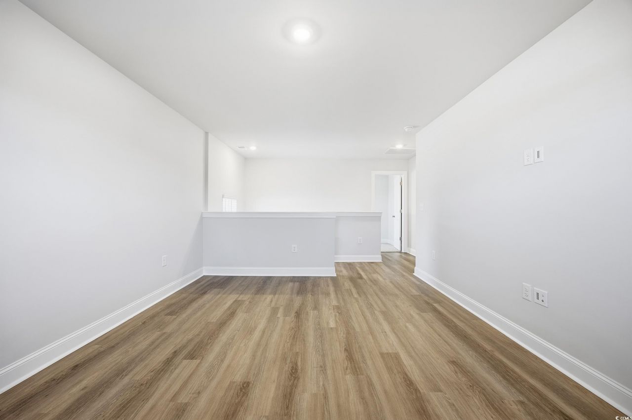 1052 Kinness Dr. Photo 14