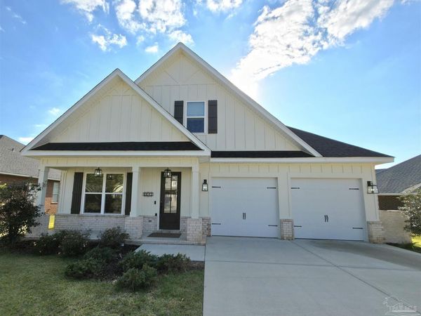 5642 Dunbar Cir, Milton, FL 32583