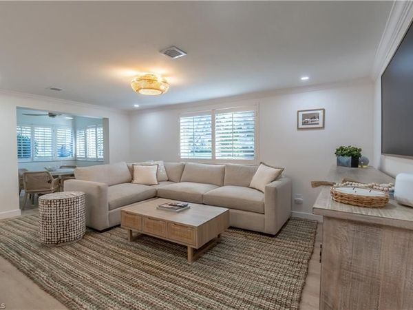 503 Broad AVE S, Unit 503, NAPLES, FL 34102