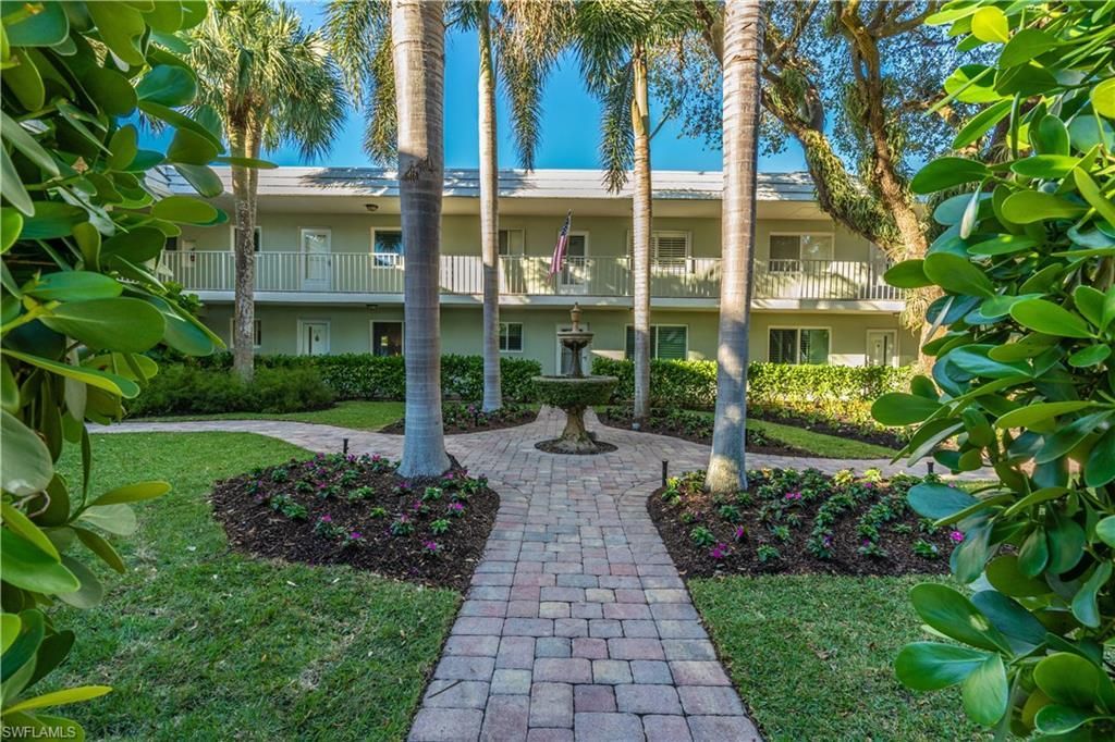 503 Broad Ave S, Unit 503, Naples, FL 34102 Photo