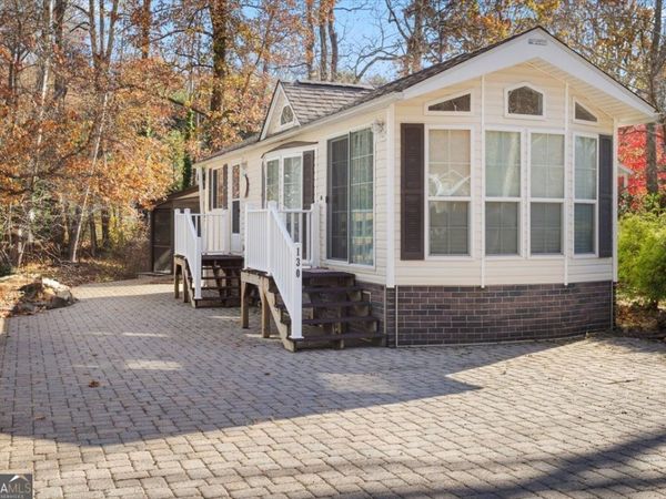 130 Creekview Drive, Cleveland, GA 30528