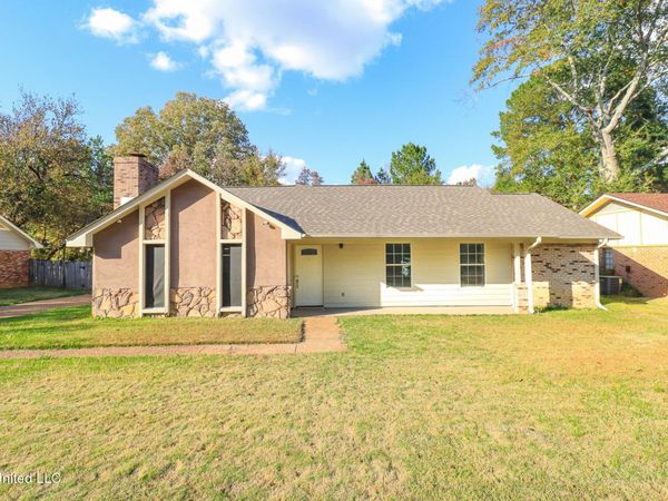 1609 Melrose Place, Clinton, MS 39056