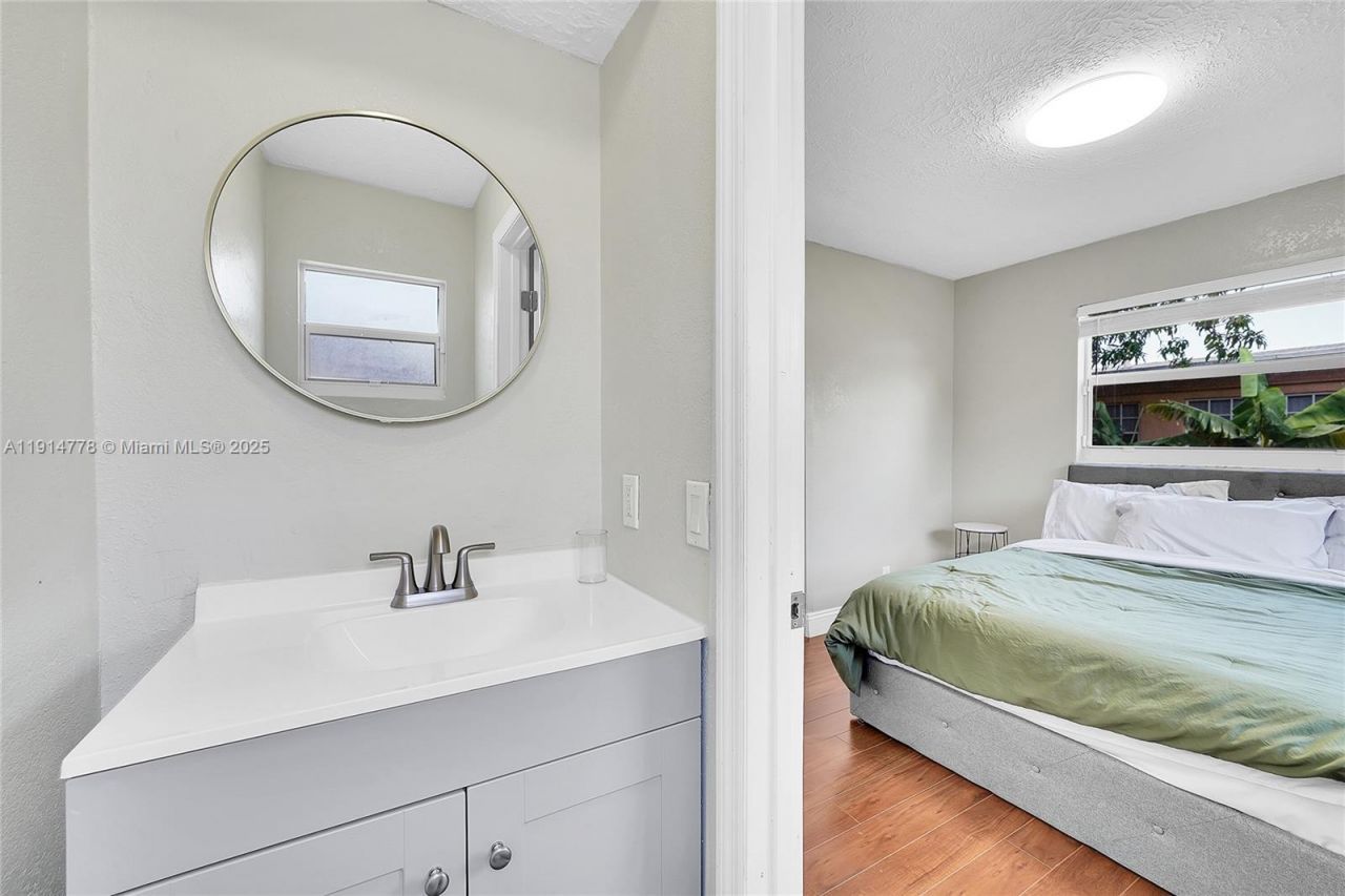 6001 NW 66th Ter, Tamarac, FL 33321 Photo