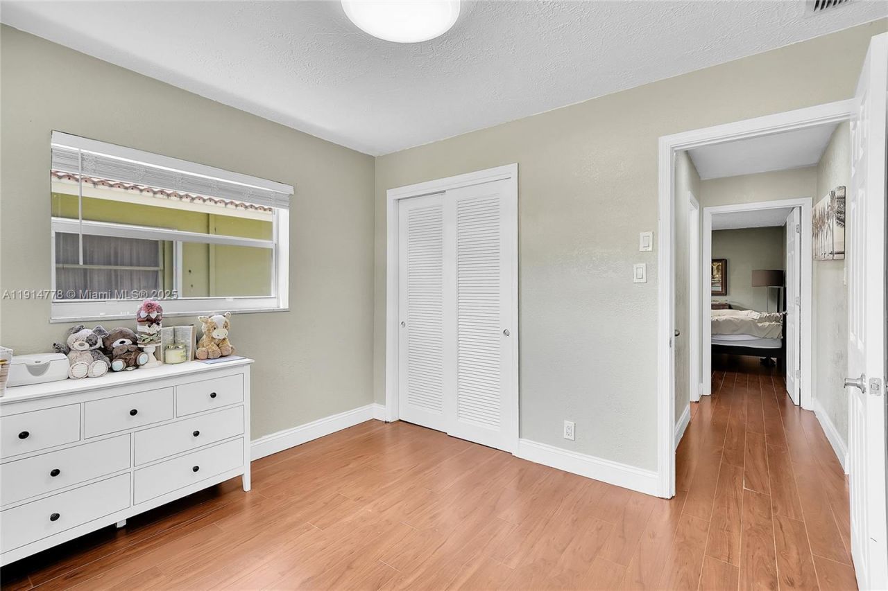 6001 NW 66th Ter, Tamarac, FL 33321 Photo