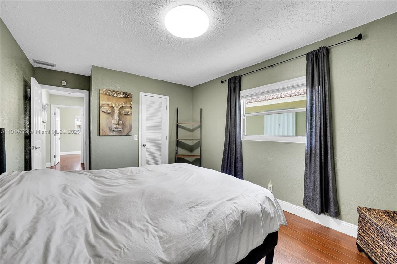 6001 NW 66th Ter, Tamarac, FL 33321 Photo