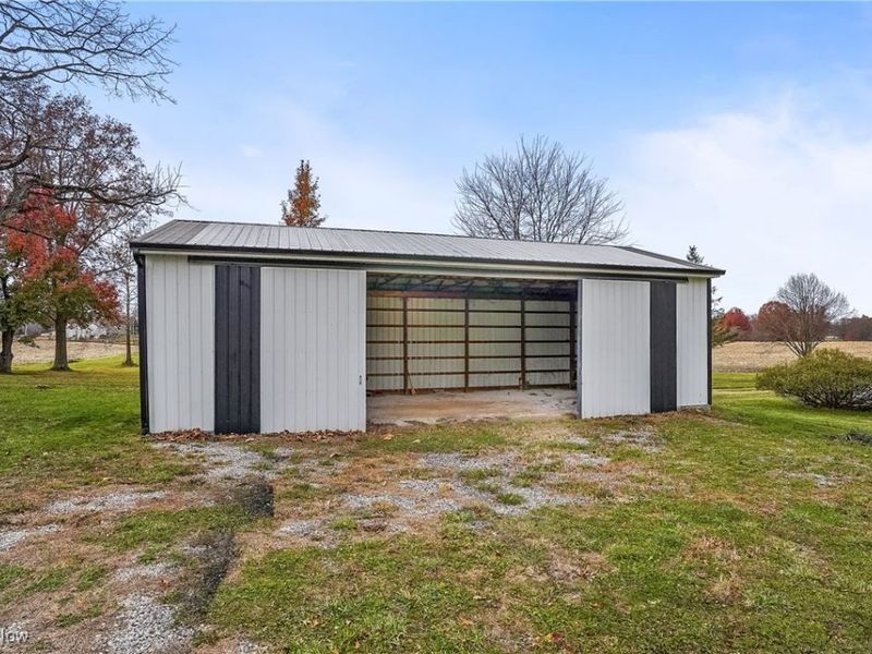 9865 Tallmadge Road, Diamond, OH 44412 Photo 14