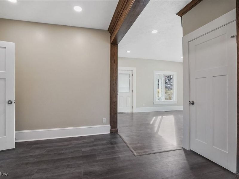 9865 Tallmadge Road, Diamond, OH 44412 Photo 32