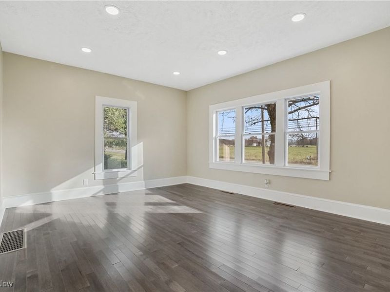 9865 Tallmadge Road, Diamond, OH 44412 Photo 34