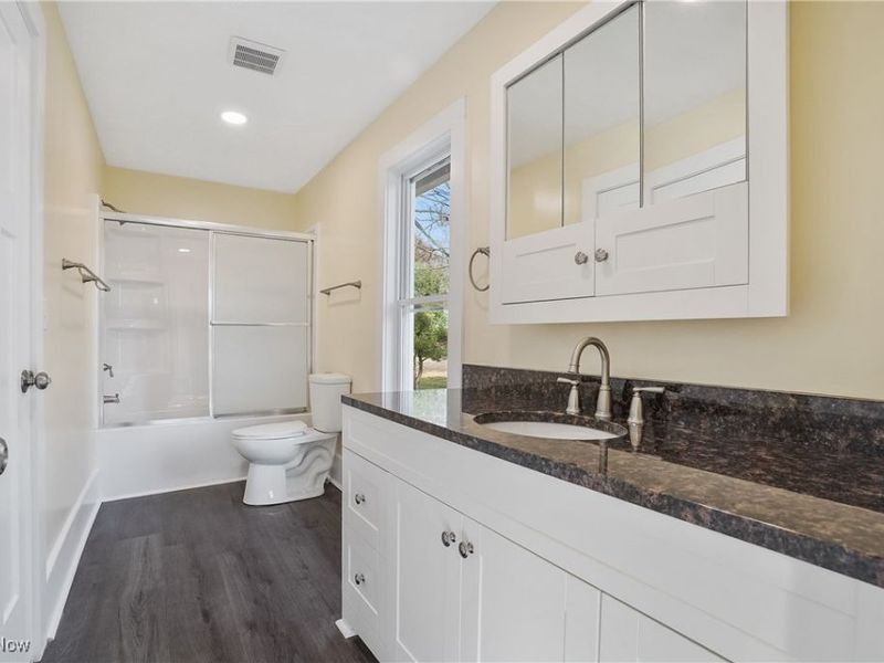 9865 Tallmadge Road, Diamond, OH 44412 Photo 45