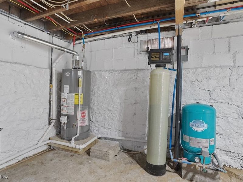 9865 Tallmadge Road, Diamond, OH 44412 Photo 49