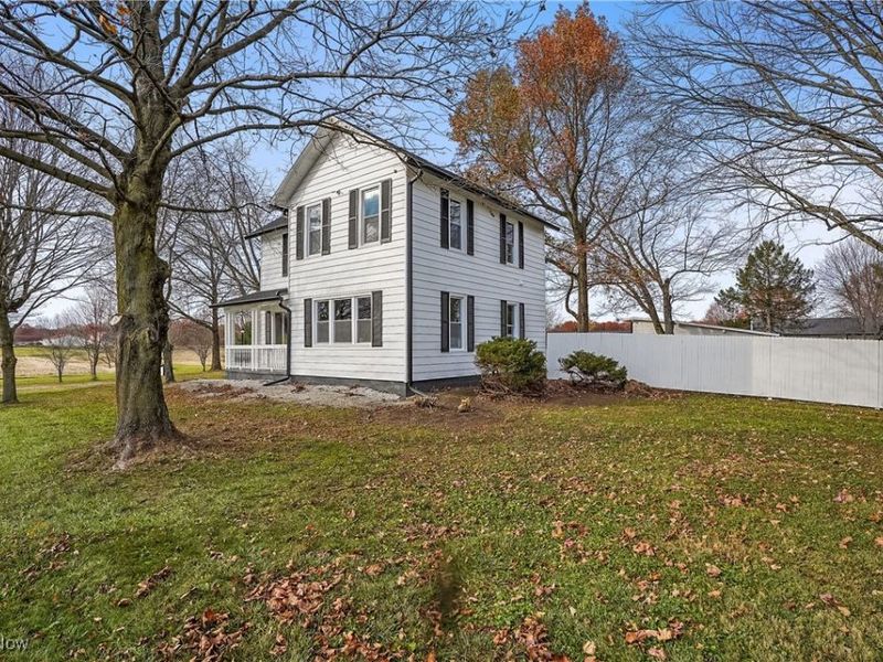 9865 Tallmadge Road, Diamond, OH 44412 Photo 6