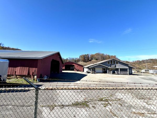 9.55 acres Veterans Boulevard, Pigeon Forge, TN 37863