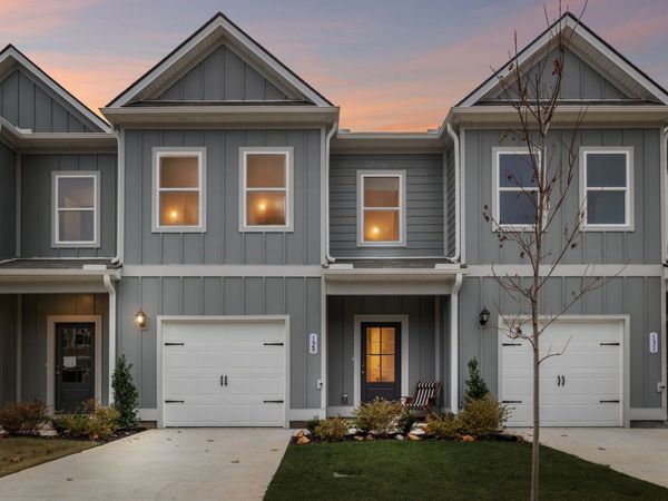 129 Ironhorse Way, Dickson, TN 37055