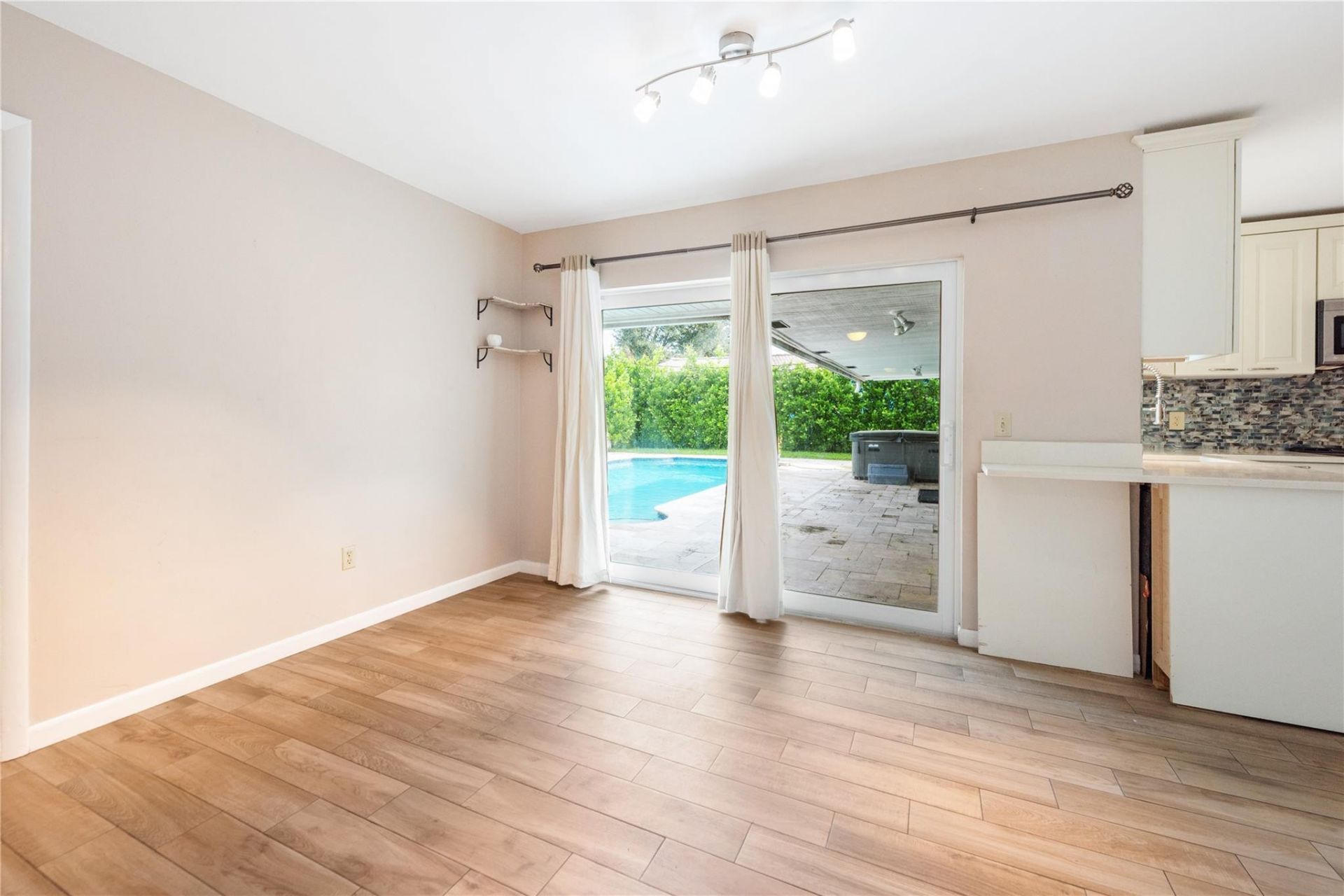 4421 NW 7 Street, Coconut Creek, FL 33066 Photo