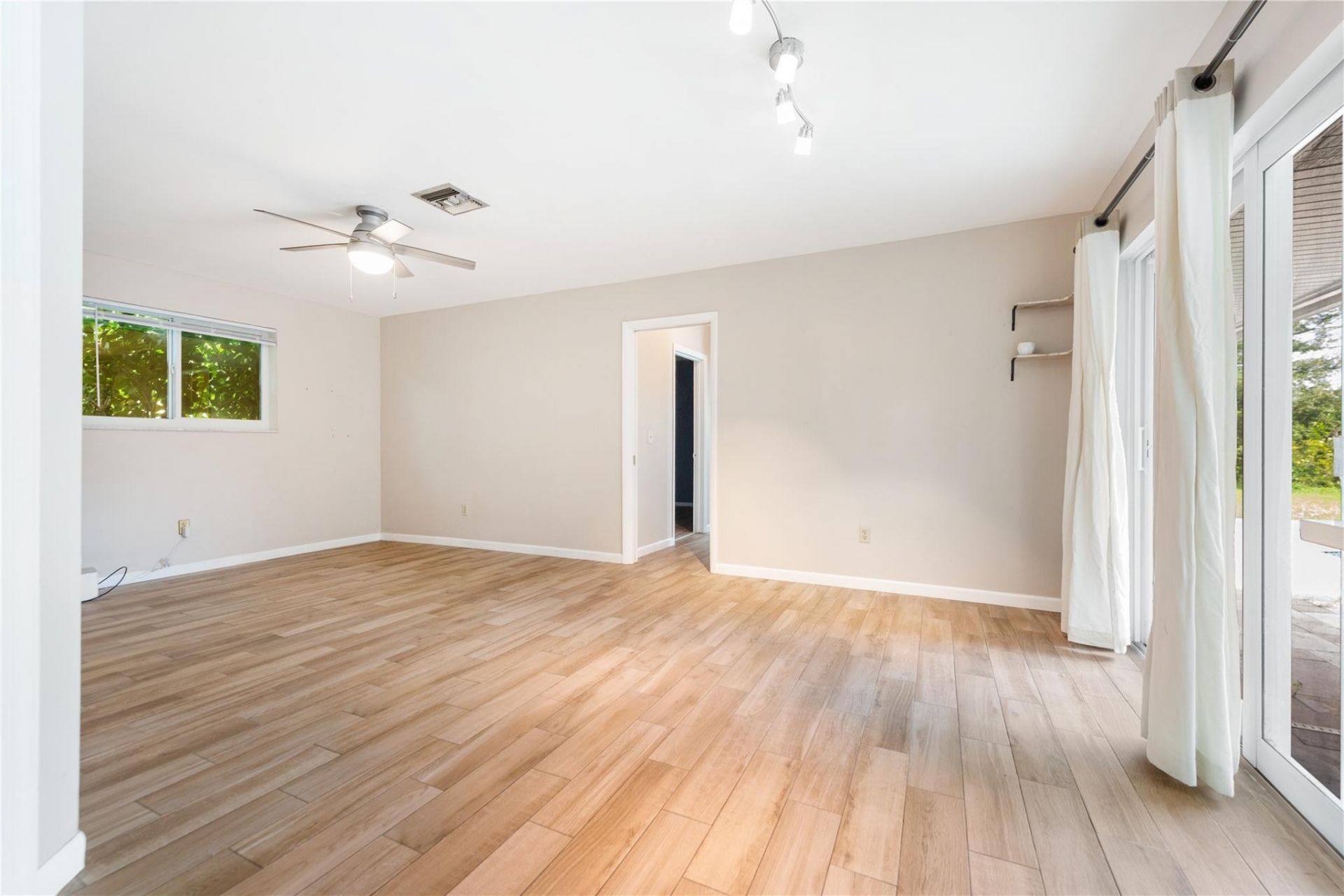 4421 NW 7 Street, Coconut Creek, FL 33066 Photo