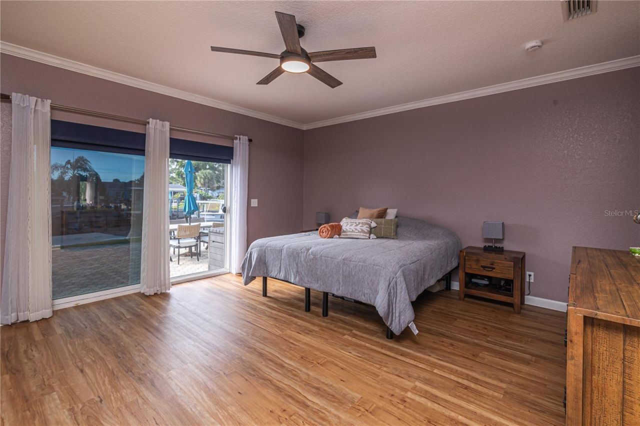 510 Lewis Boulevard Se, Saint Petersburg, FL 33705 Photo