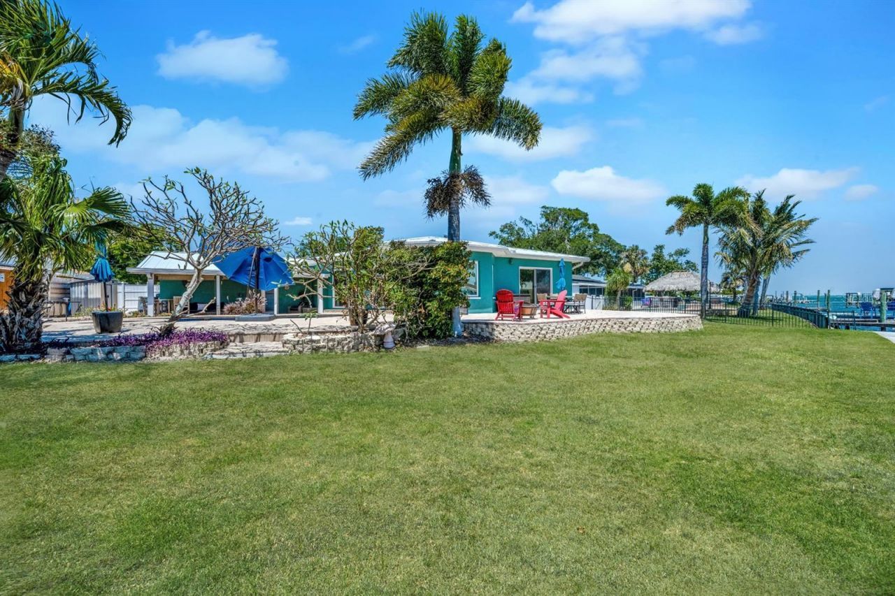 510 Lewis Boulevard Se, Saint Petersburg, FL 33705 Photo