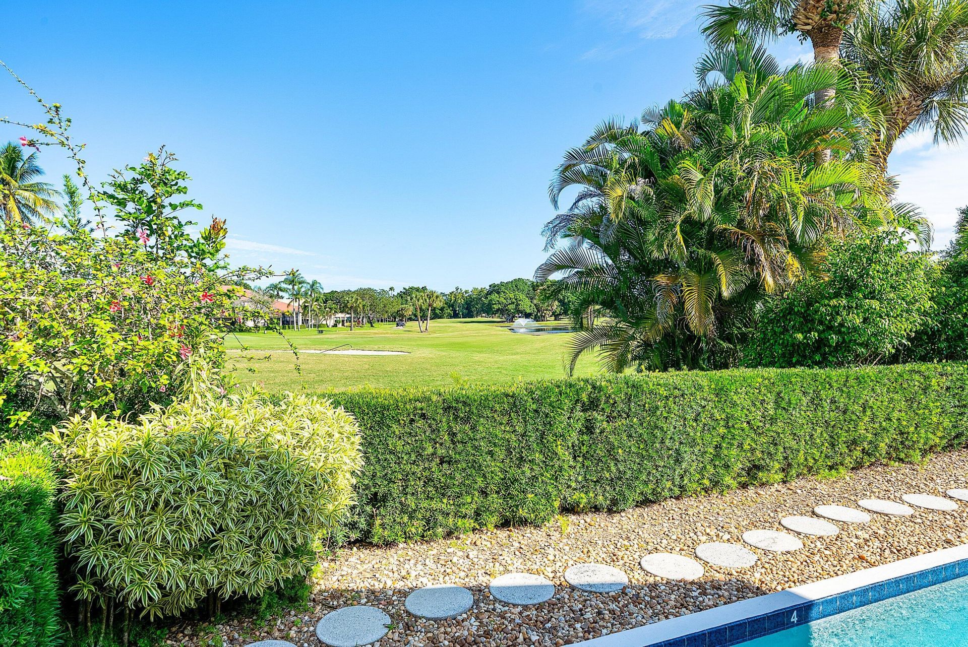 8 Windsor Lane, Palm Beach Gardens, FL 33418 Photo