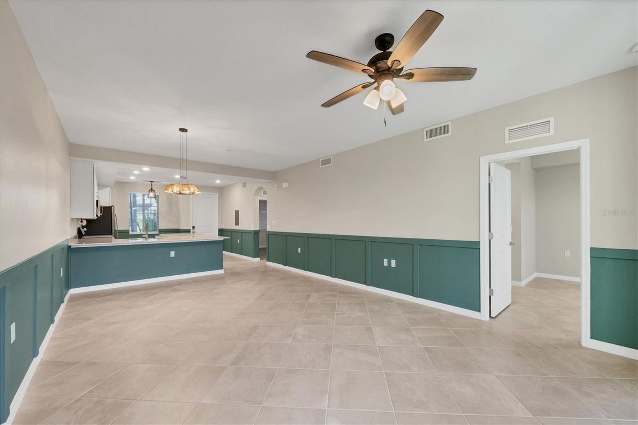 14191 Heritage Landing Boulevard, Unit 1215, Punta Gorda, FL 33955 Photo