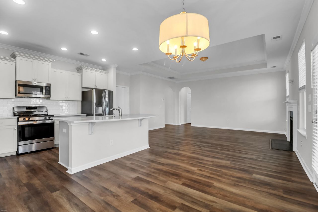 293 Saxony Loop Photo 11