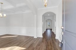 293 Saxony Loop photo 4