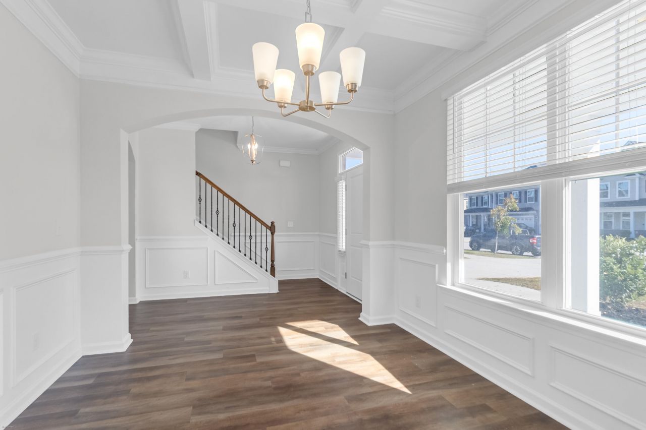 293 Saxony Loop Photo 5