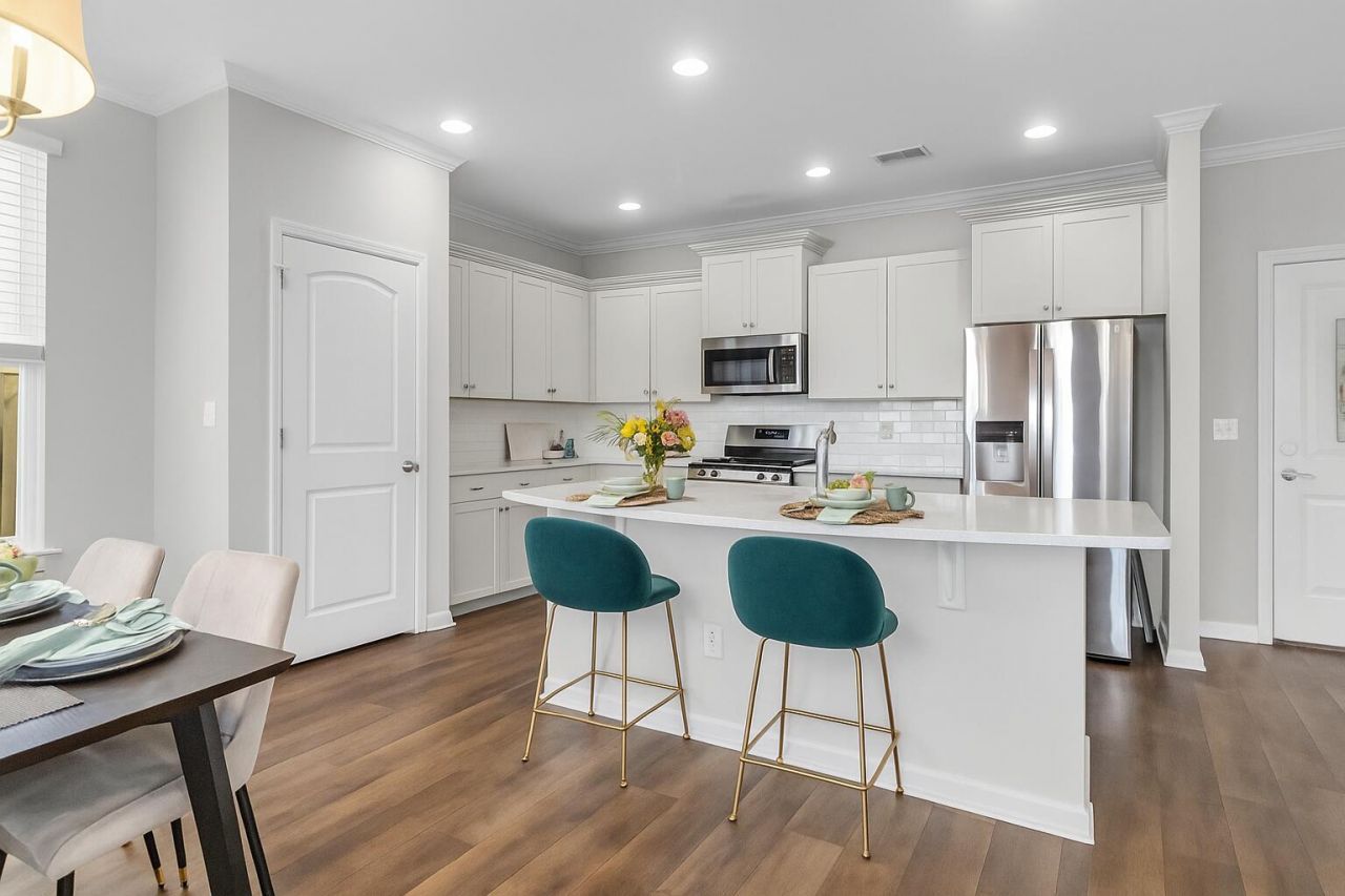 293 Saxony Loop Photo 9