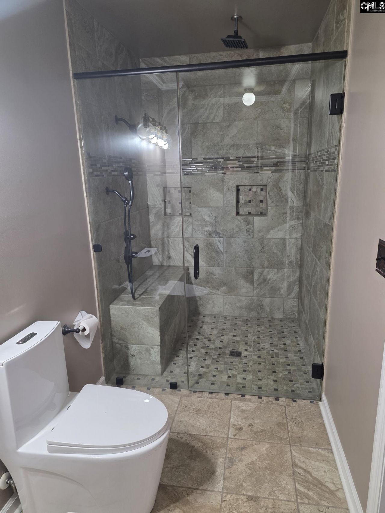 500 Castle Ridge Drive Photo 11