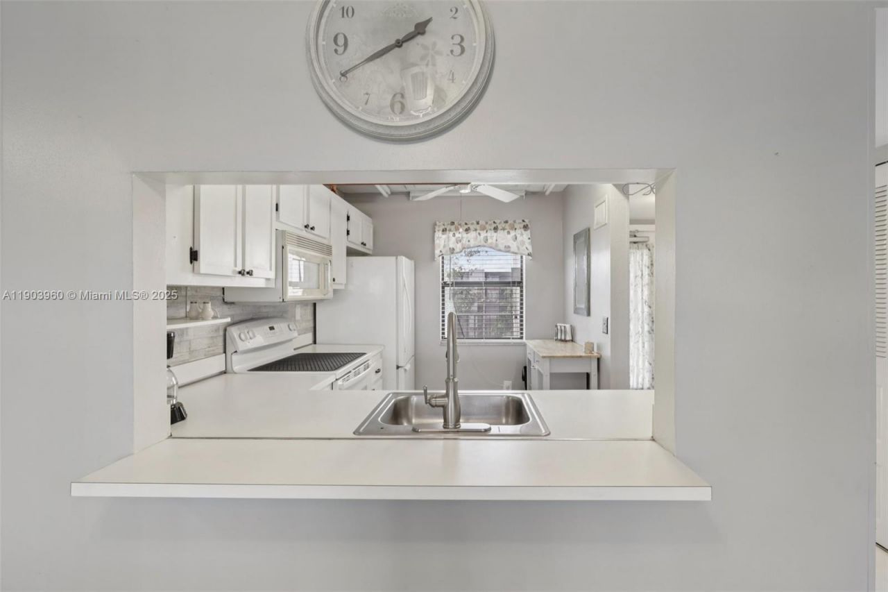 2793 NW 104th Ave, Unit 401, Sunrise, FL 33322 Photo