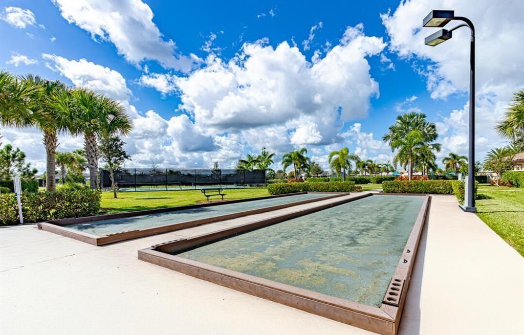 781 SE Courances Drive, Port Saint Lucie, FL 34984 Photo