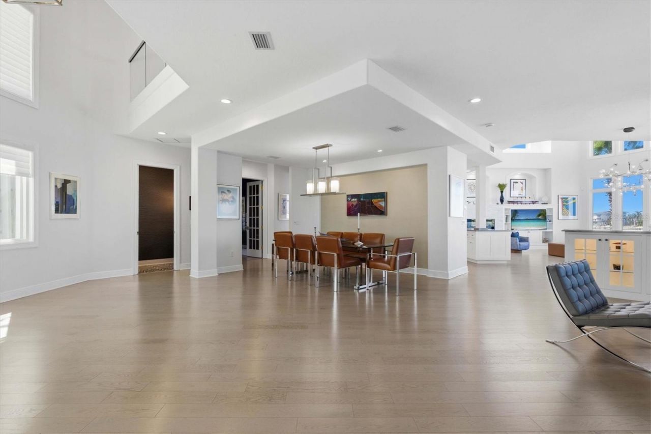 402 Buttonwood Lane, Largo, FL 33770 Photo